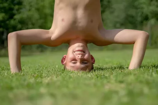 אביזרי התעמלות חיוניים: אחיזות, גיר ועוד